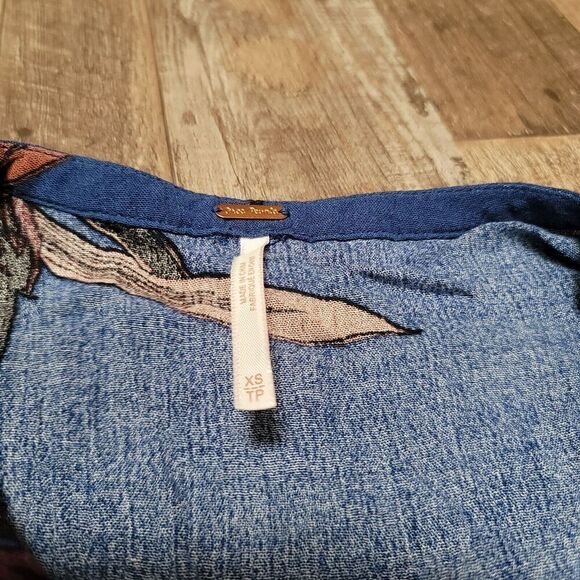 Free People Shirt Womens XS Tree Swing Tunic Floral Flowy Long Sleeve - Picture 3 of 7